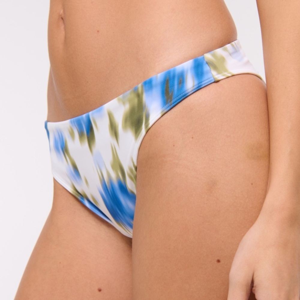 mid rise high-leg moderate bikini - Picture 12 of 14